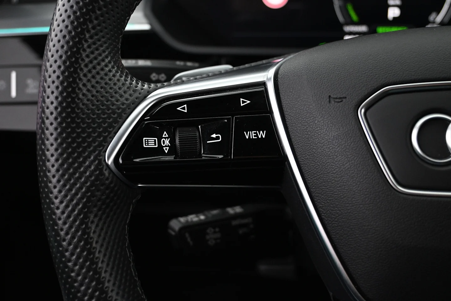 Car Image - 4krgcFVEYlxDmwvLHi7mva