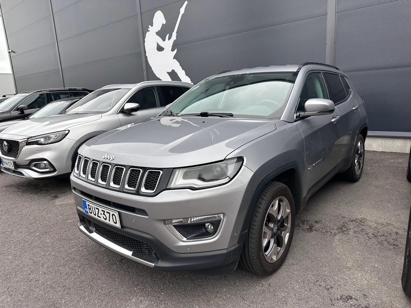 Car Image - 7kS6aF3LT4RlimUHk90vuY