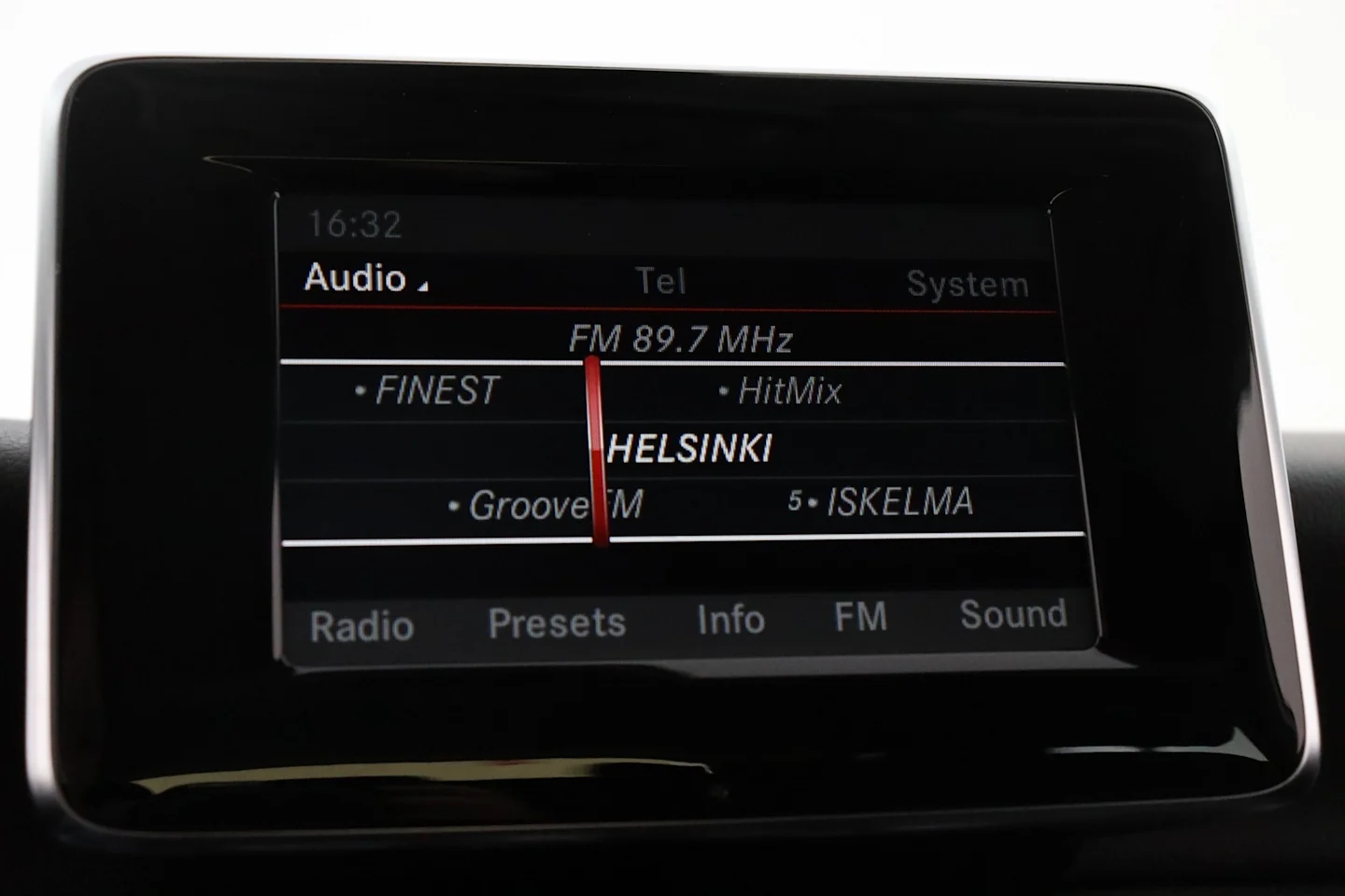 Car Image - 51cRJykF0GJrmlodiHgir0