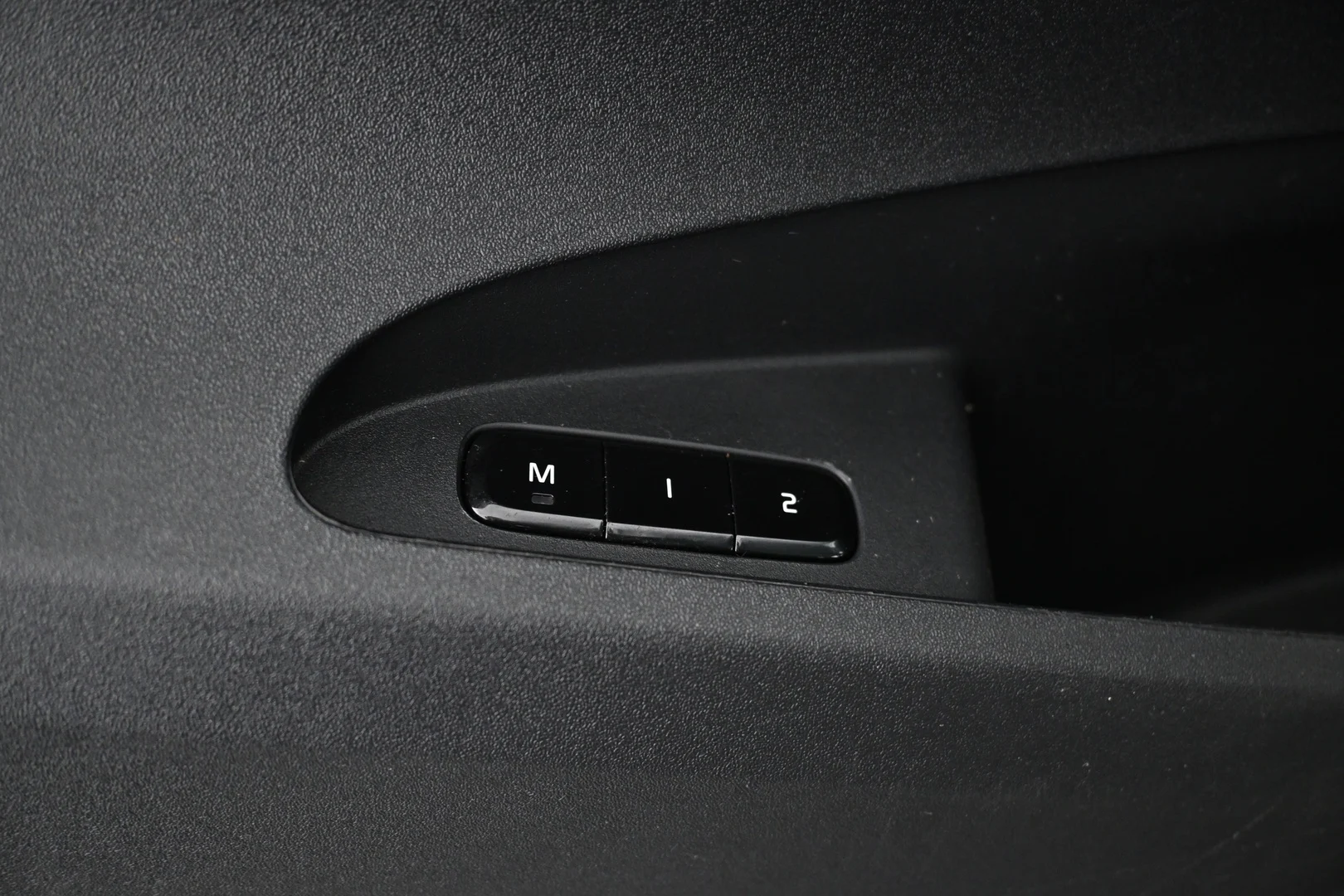 Car Image - 7L7oyKC0c70sXvT4ff7W2p