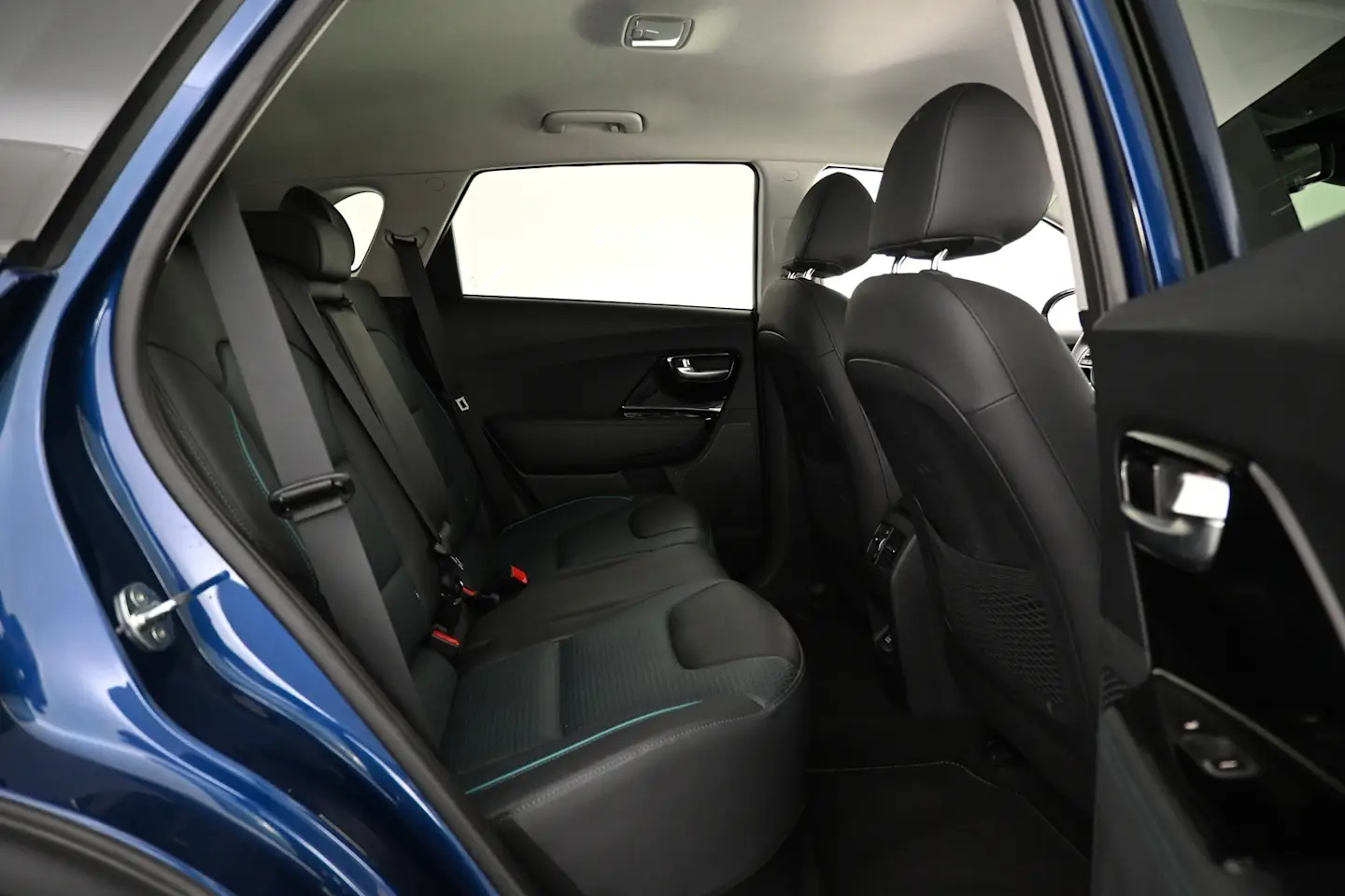 Car Image - 3EVwIK9XRqjoLwlmqSEWQ4