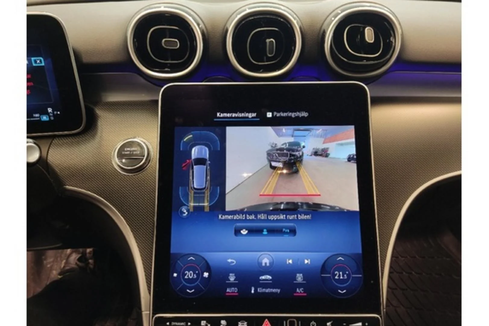Car Image - 7dJ3RfRlZxy4DDsHvwzYRD