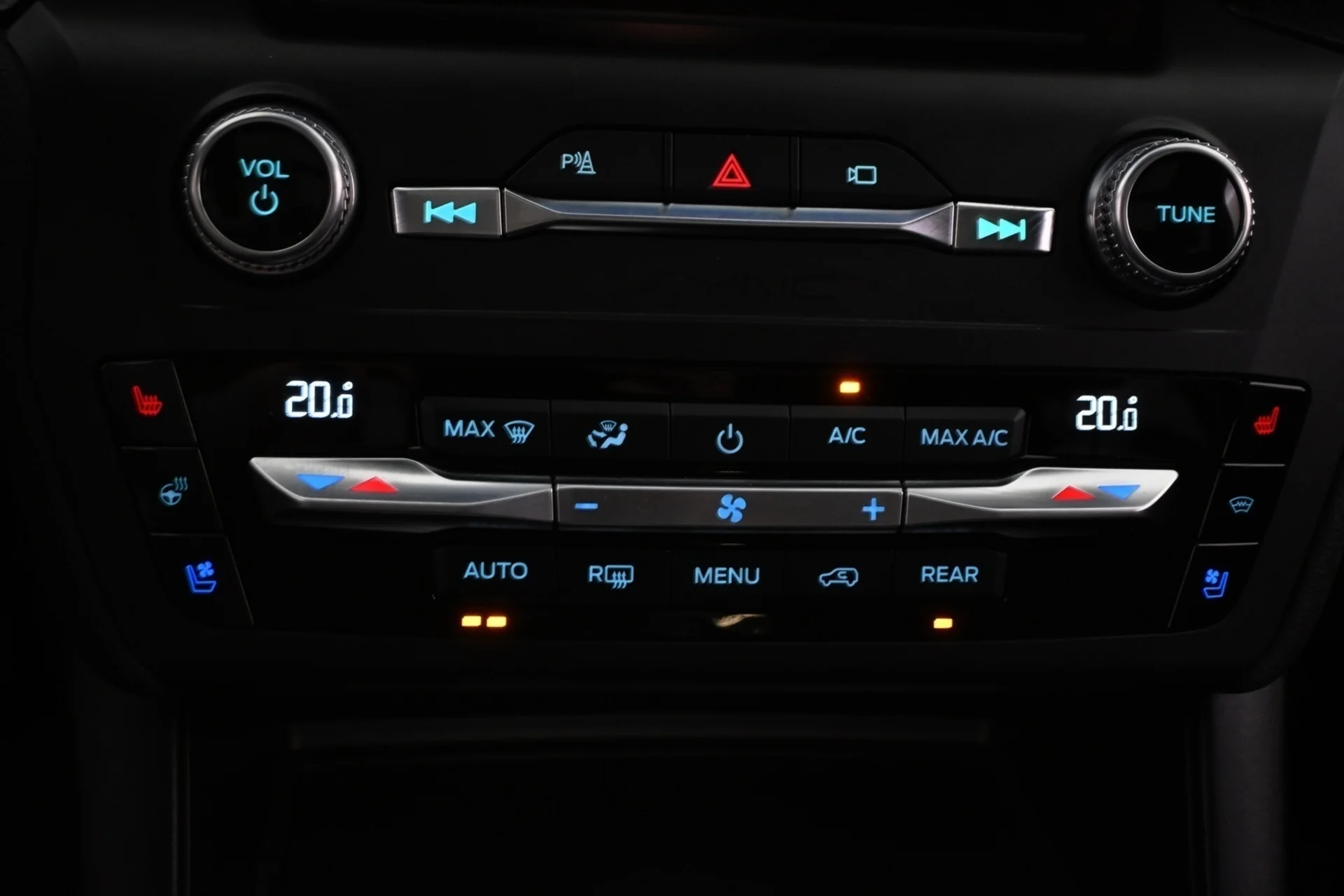 Car Image - 1A6Po6EOpPSO0r11lIlkkZ