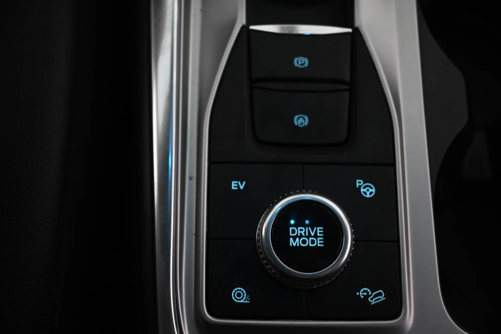 Car Image - 1A6Po6EOpPSO0r11lIlkkZ