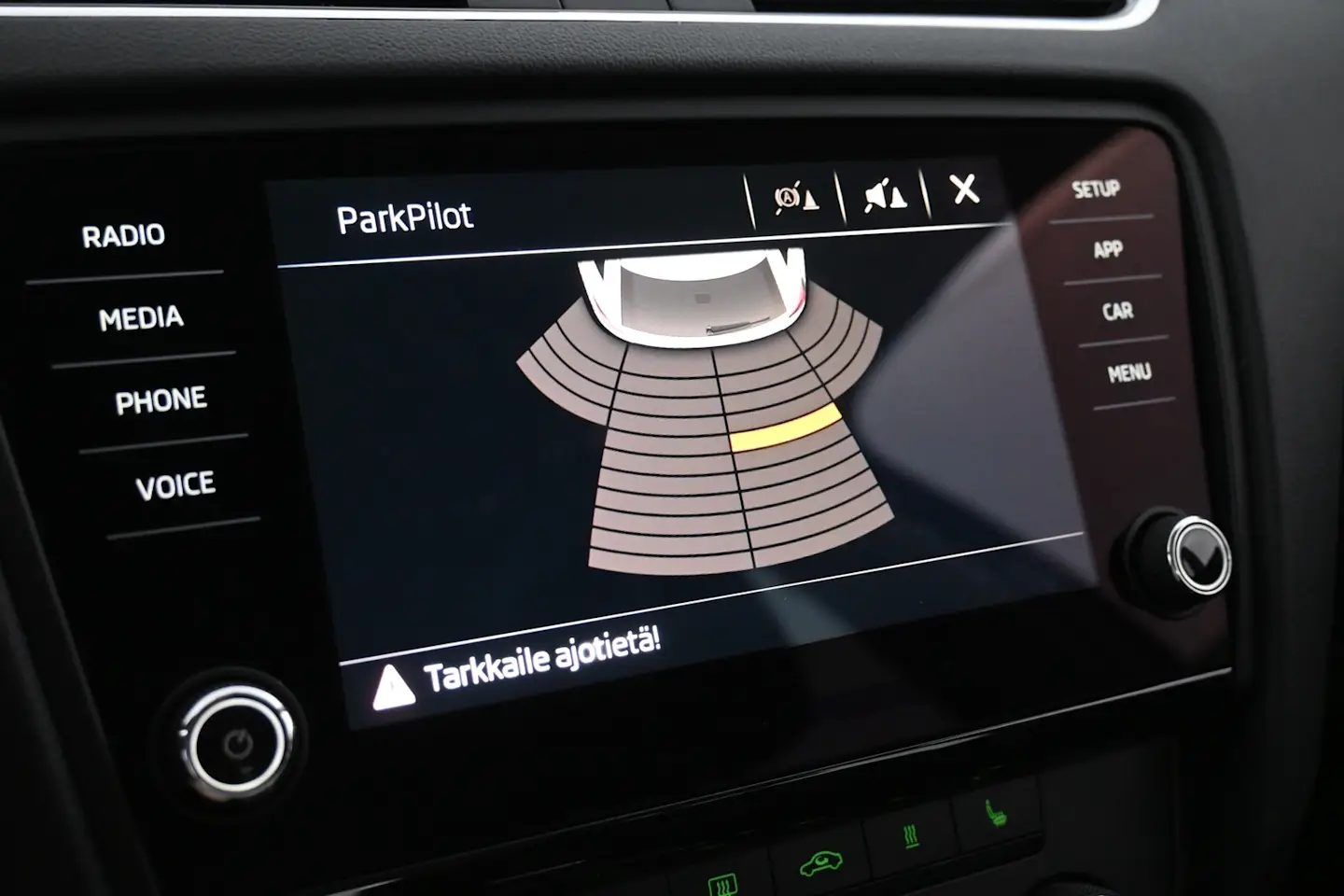 Car Image - 4IYAlPh2Bmz0a6QzDiIAz1