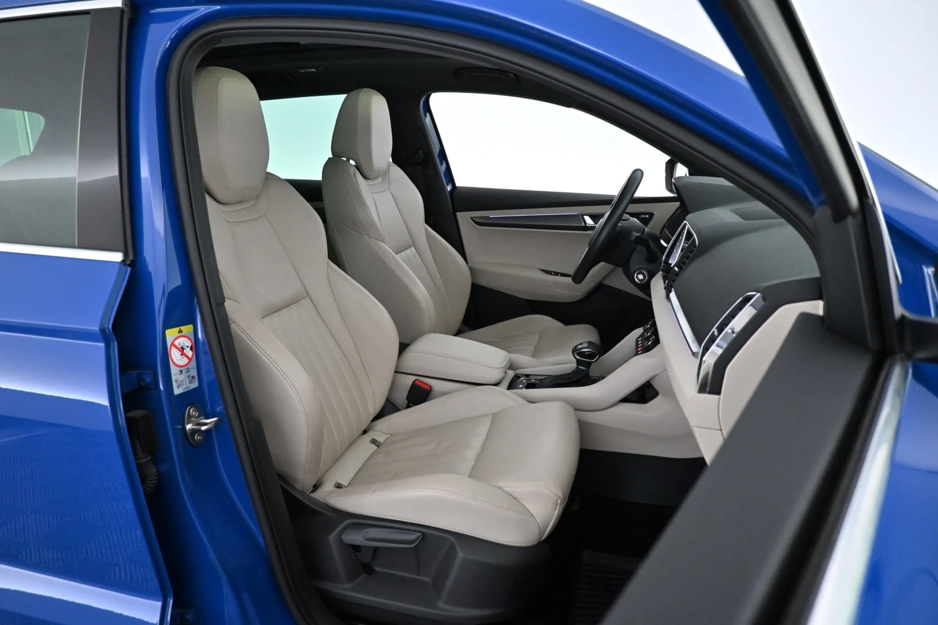 Car Image - 2g1kbCqL9aToLBuHuPmHzk