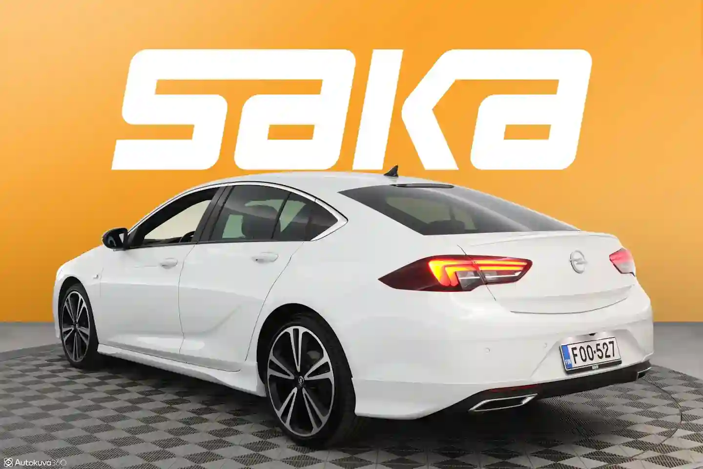 Car Image - 6dk0MuAzFNFlMV9CZBypjh
