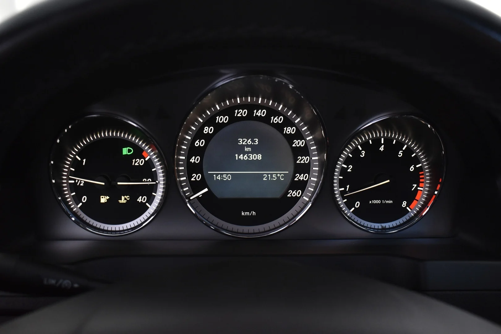 Car Image - 6eTrHugMzHNrSlXm8pELy