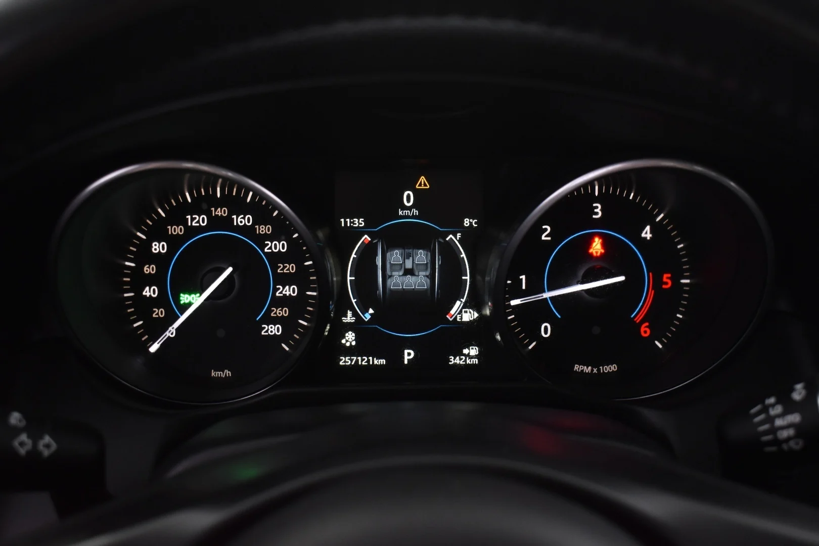 Car Image - 3a6rbsx4h9txQ0TbEV3xTG