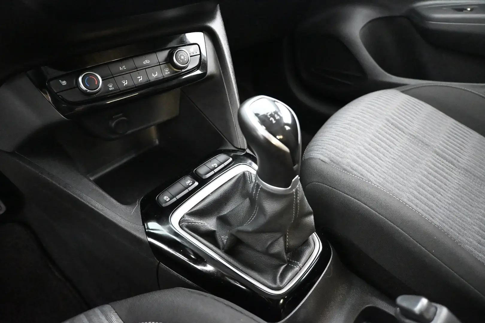 Car Image - 2B50P9udgfhTqeIofz3SJF