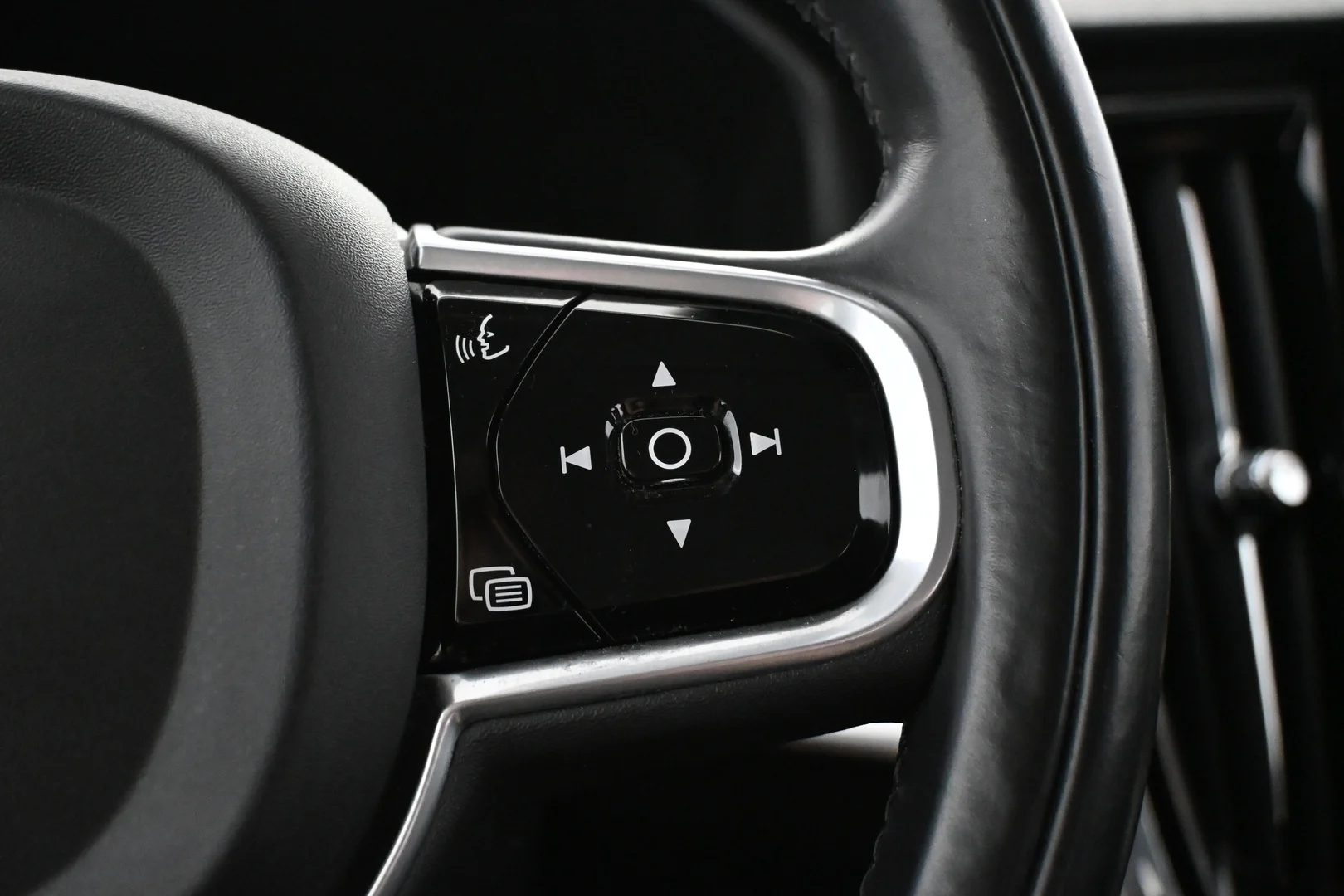 Car Image - 61JYY5xDEjAoEyxqQTkRHL