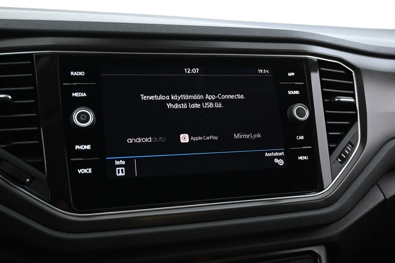Car Image - 3PHagnfGReKXWKIZI0V585