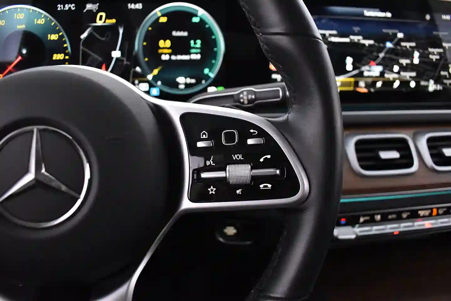 Car Image - 3yXzaTY9WhU3NcIvQtpD0T