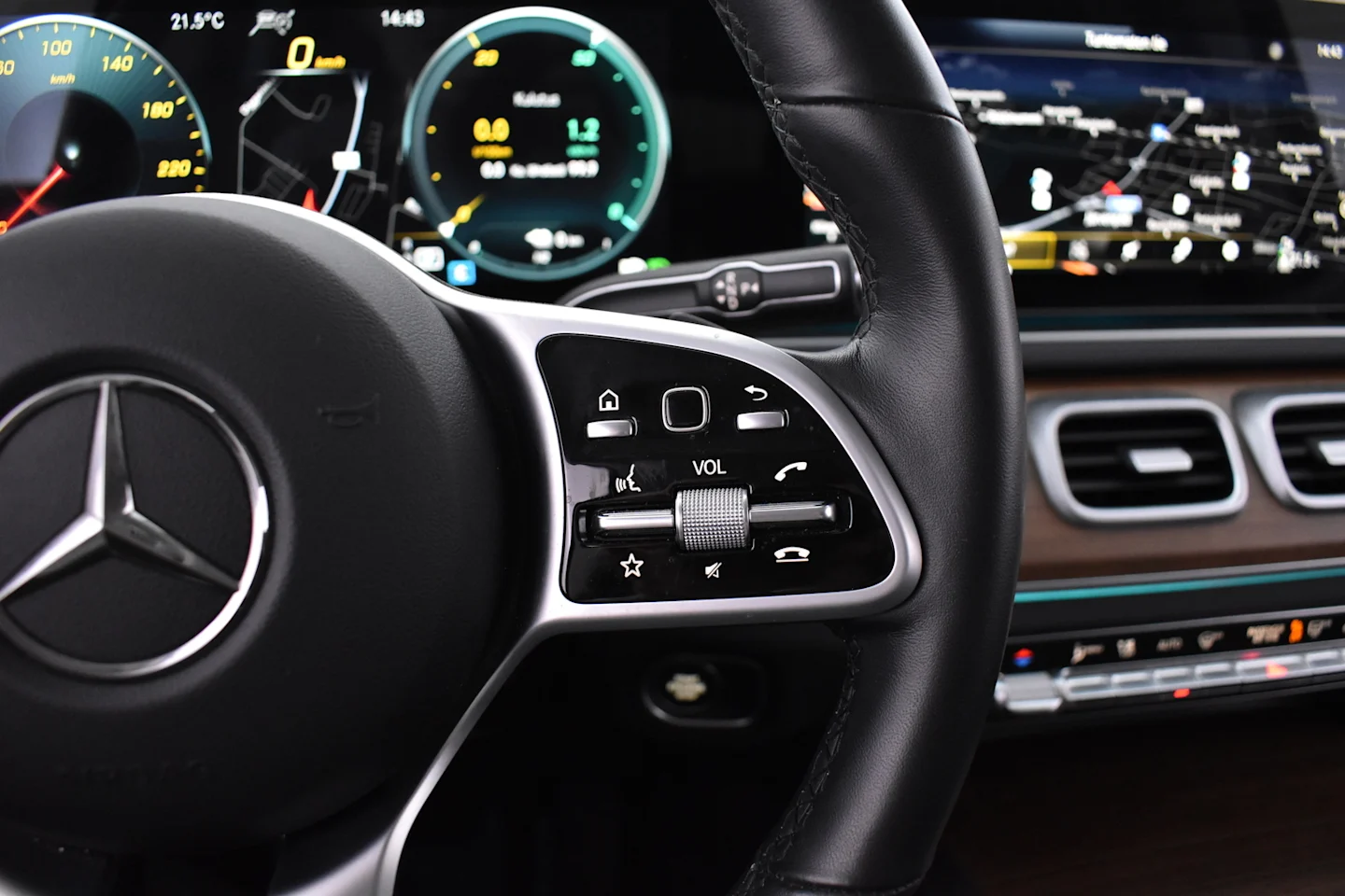 Car Image - 3yXzaTY9WhU3NcIvQtpD0T