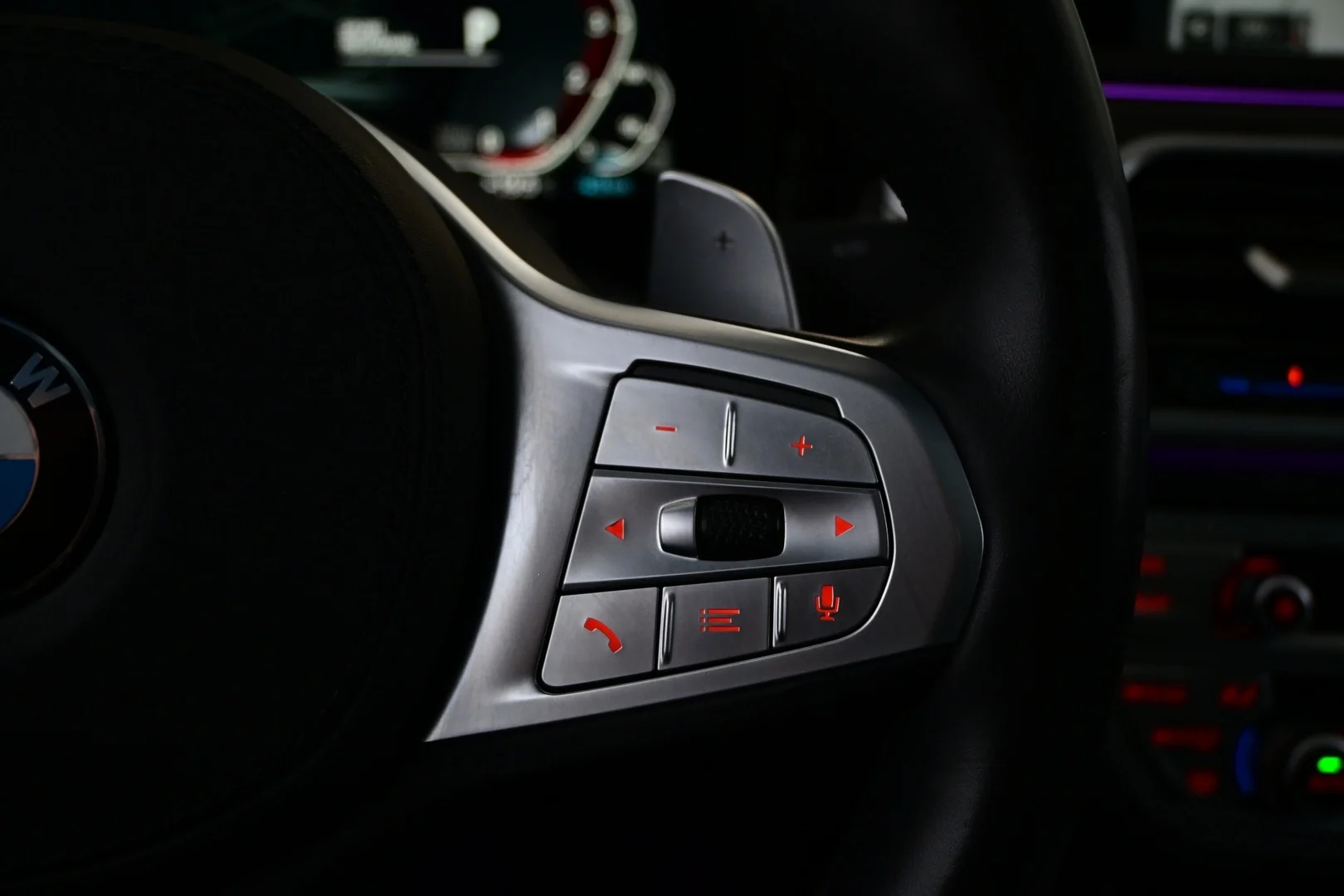 Car Image - W3H8PFELRnB9lYtpeRbJe