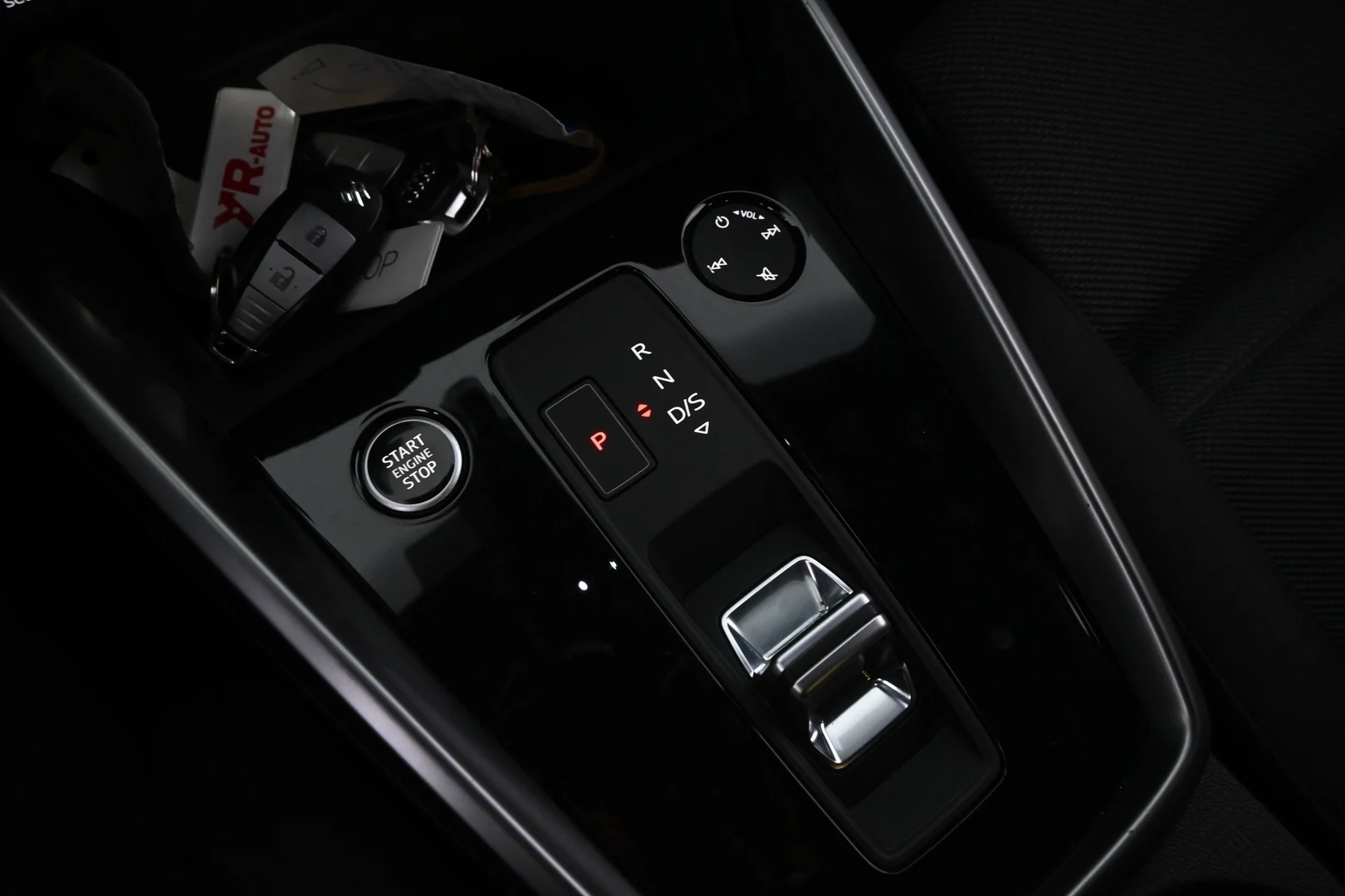 Car Image - 3dYVgpSwDwG04my8gjtdw9