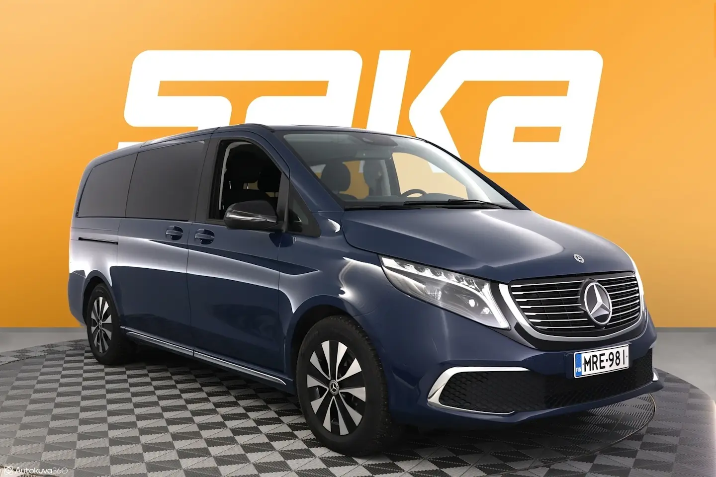 Car Image - 4AJ2YsnEz0D4Itj73zLLaO