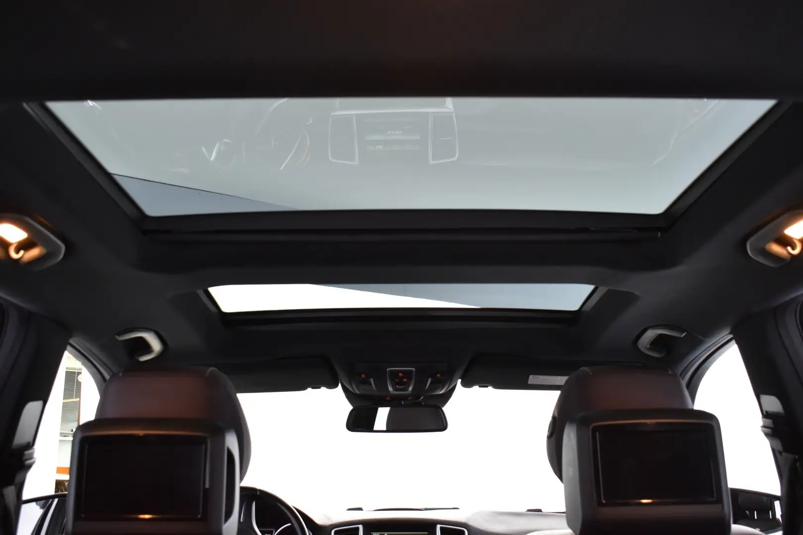 Car Image - kHRxrdDOEuIUkJozS6C8Z