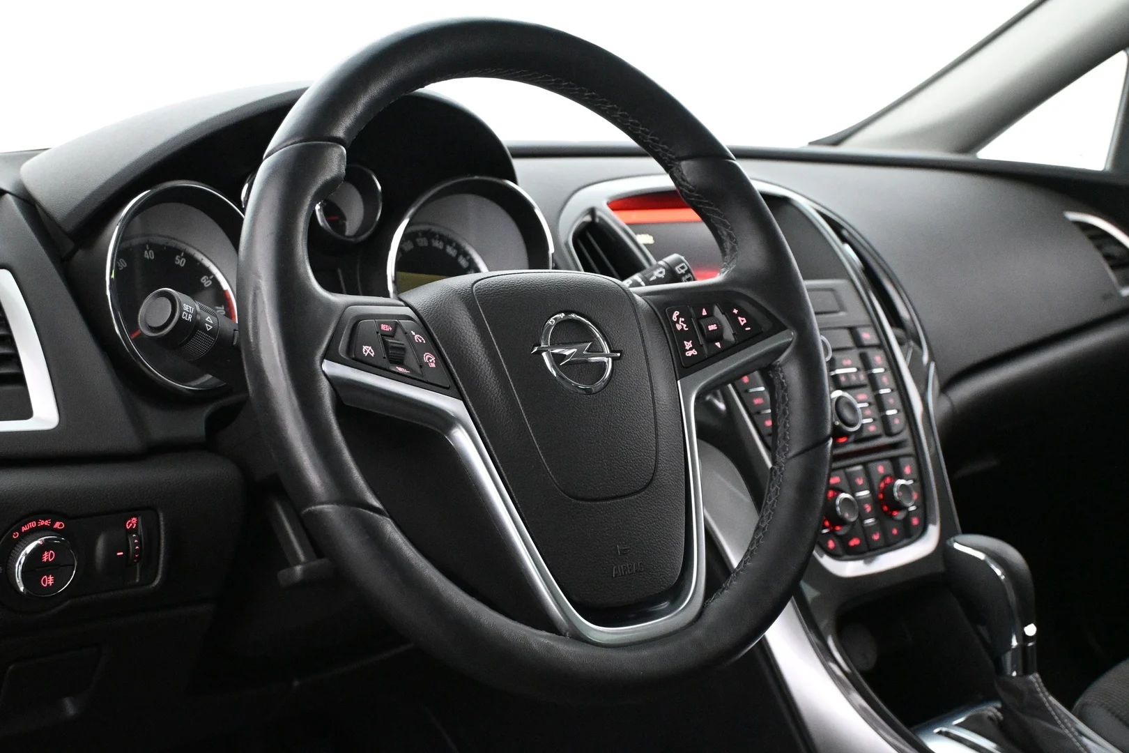 Car Image - 5xdmRkKLA9dbAikHqPrKDd