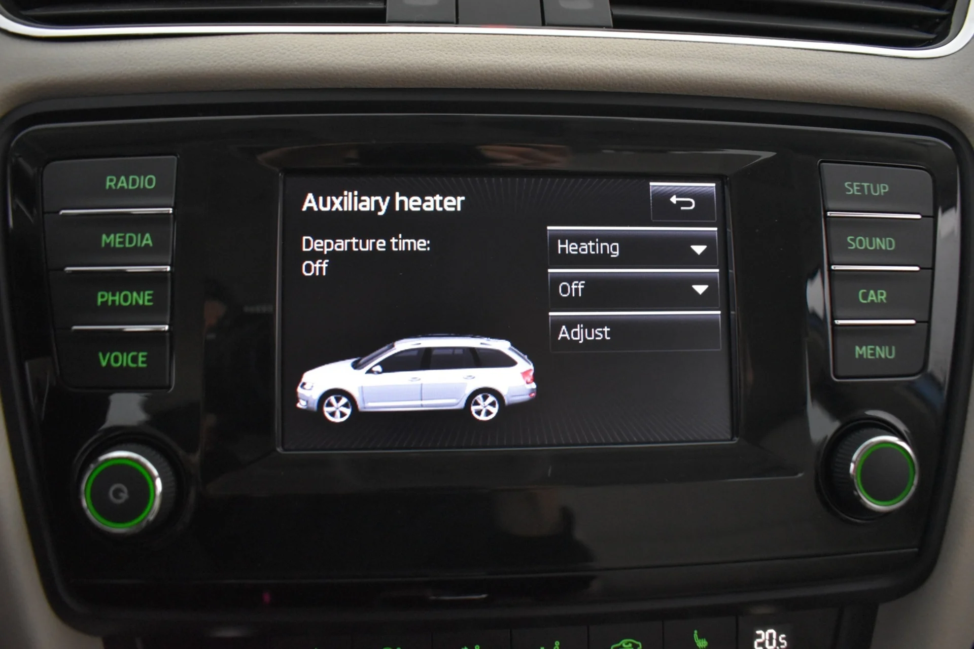 Car Image - 1YcPP6LFXDmxRB0YGDuGXX