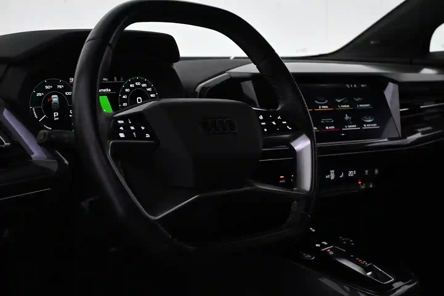 Car Image - 3VK1ATdLSsAztFyNniQLv4