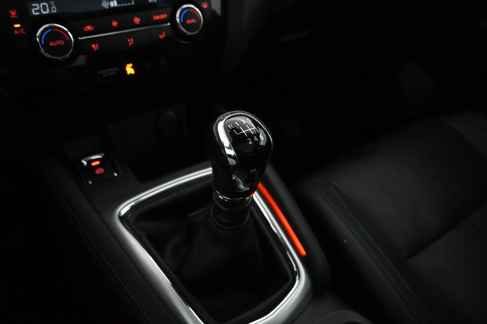 Car Image - 1CbFsow3fikmmT5c3Hu0a2