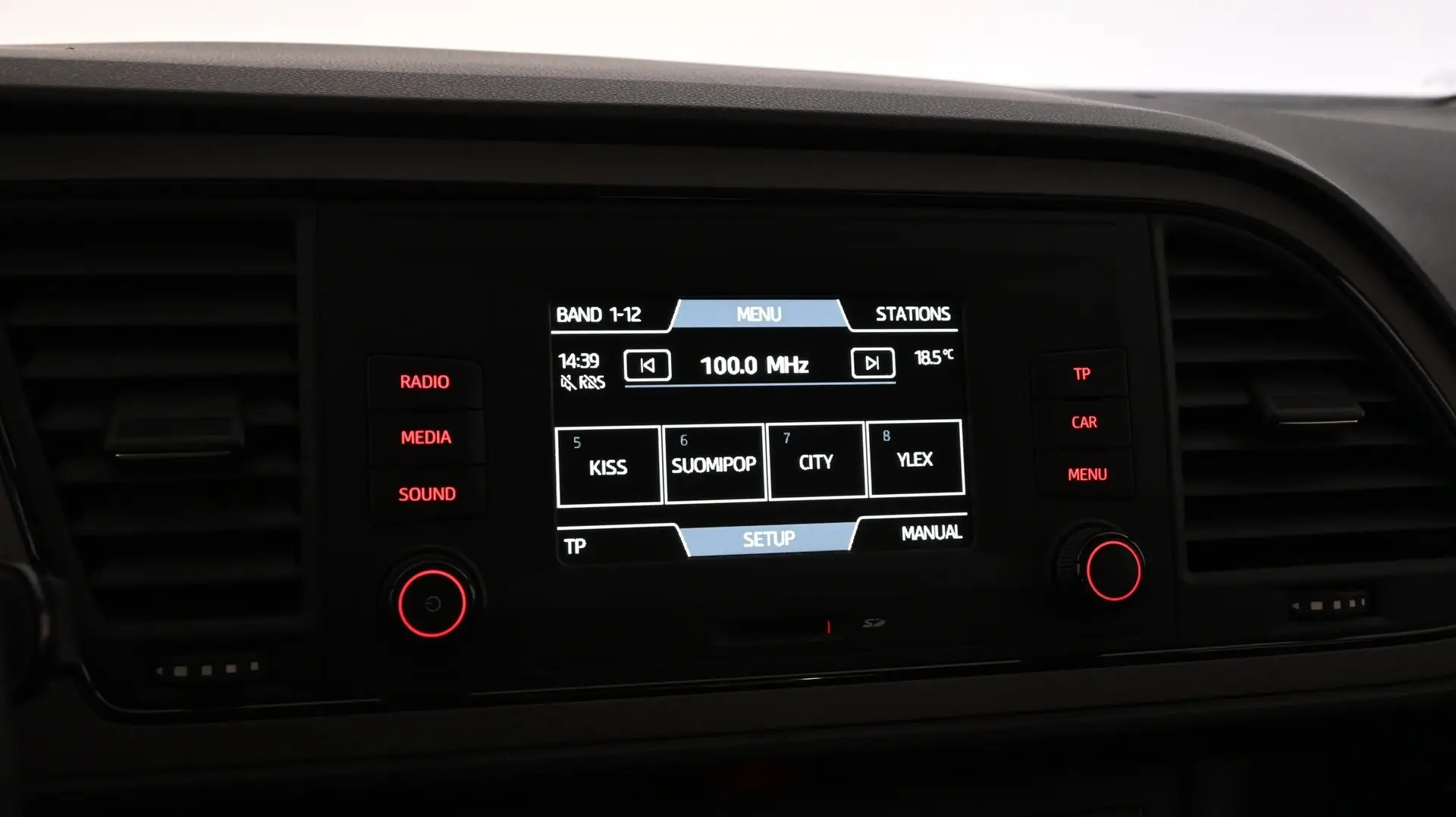 Car Image - eByIJunTuHnFHXqSKClMS