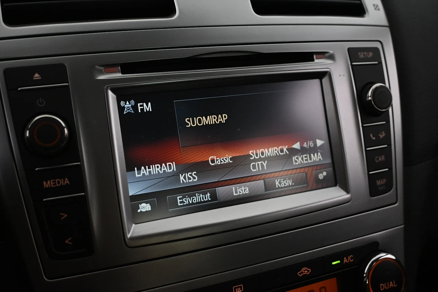 Car Image - 45VGcoE3J4cHOah2K0YQlv