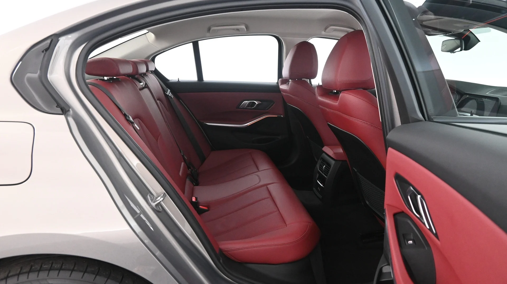 Car Image - 1DuQFAQQS4dC6zszYhoh9I