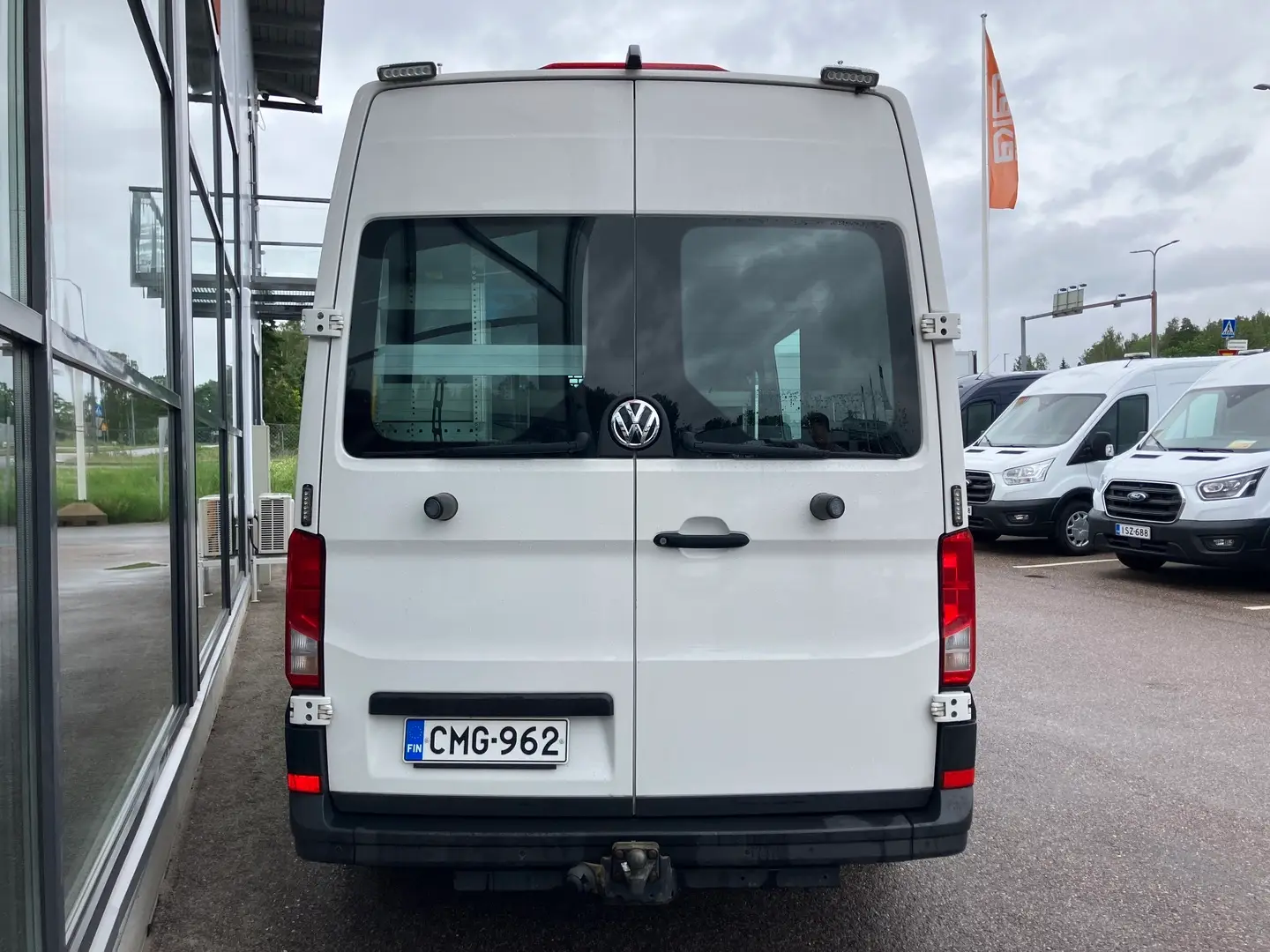 Car Image - 6TujzC3l3t2pVvOm5FiQR9