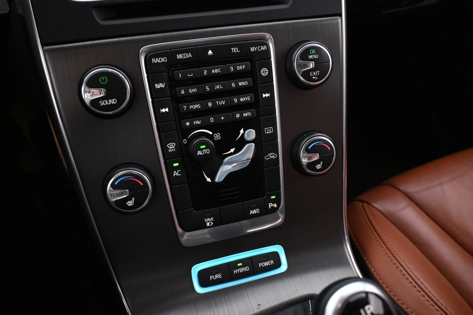 Car Image - 1HJLOsAzlcjUh3lidgyJNn