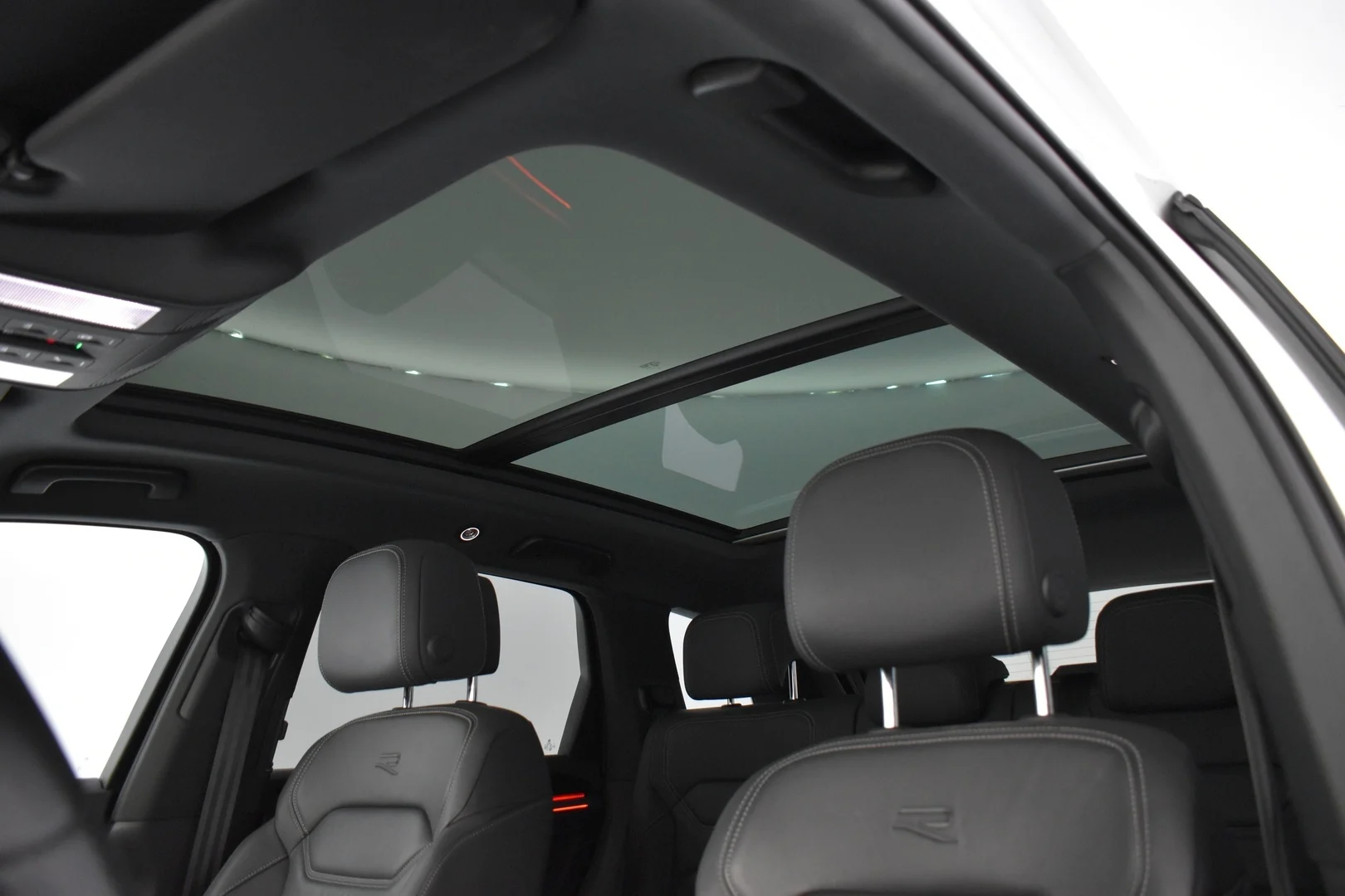 Car Image - 3XJna00QLG9JqGozEyZD39