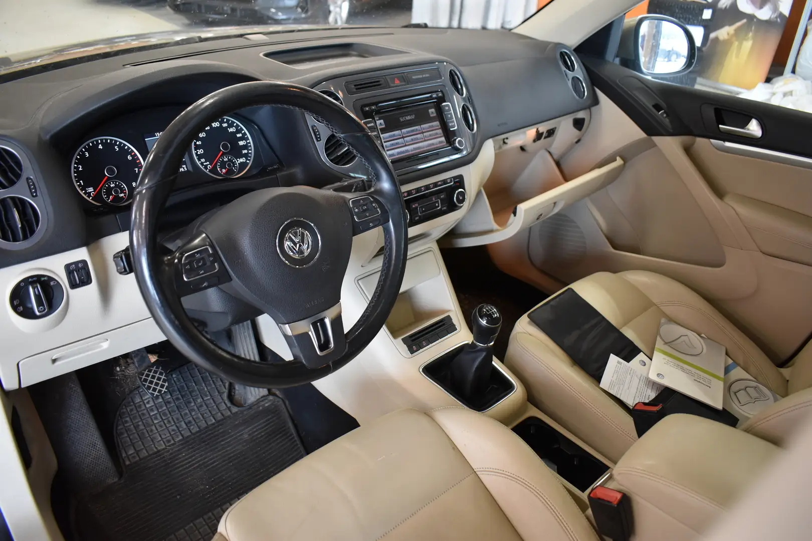 Car Image - 5Wa6DYbpZm8H0YdsJCwLGG