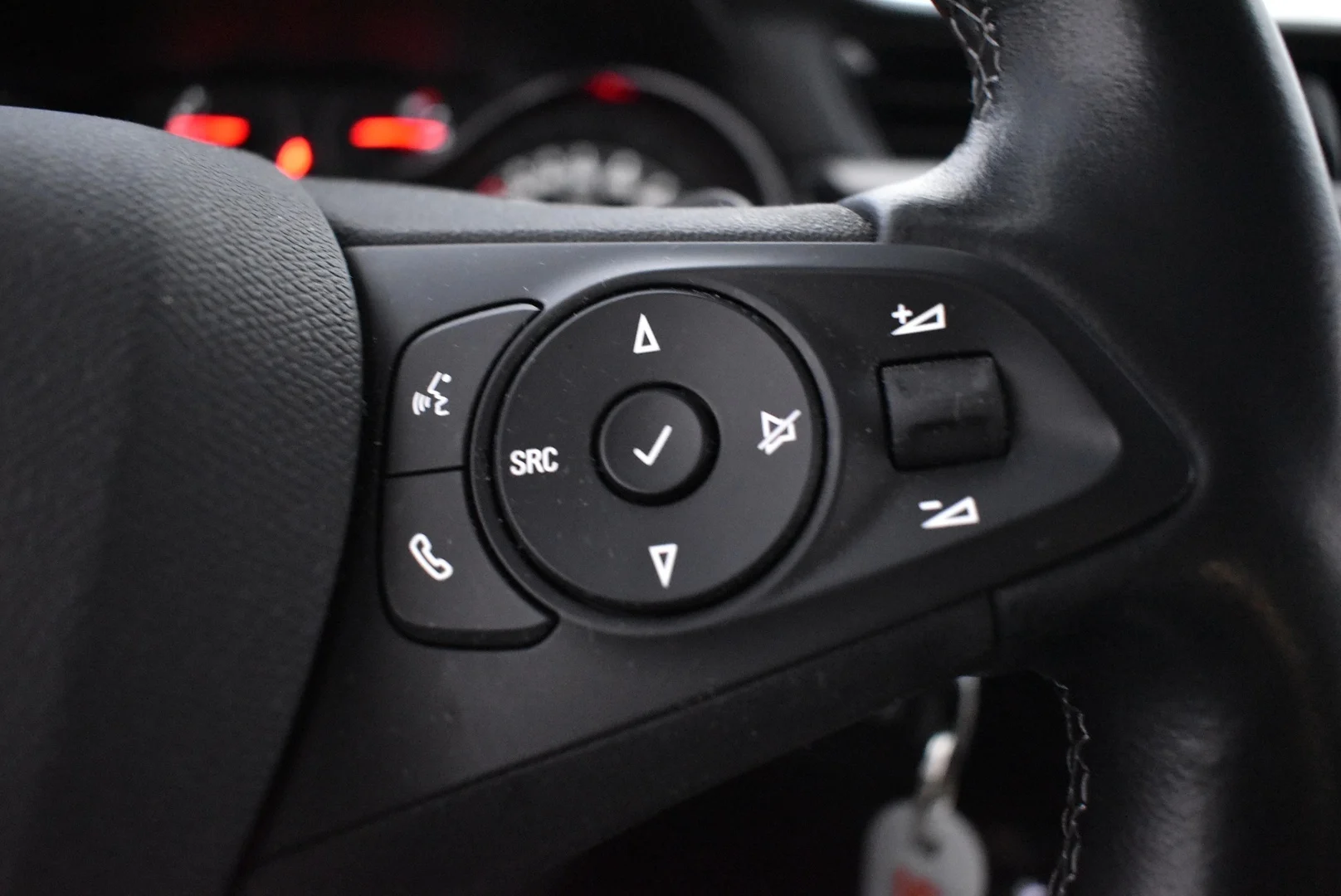 Car Image - 46bMeMxqcTBel0rkAE4cMX