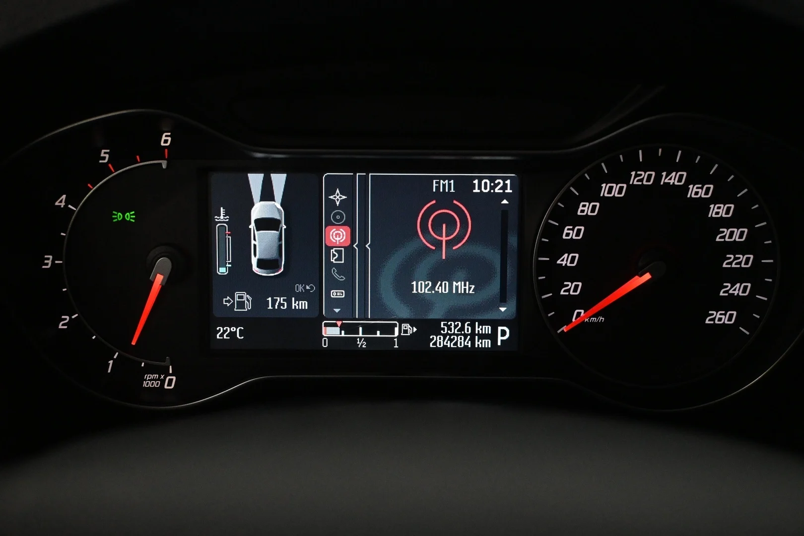 Car Image - 6aNhzwFK6VFMkU95UMZ1KG