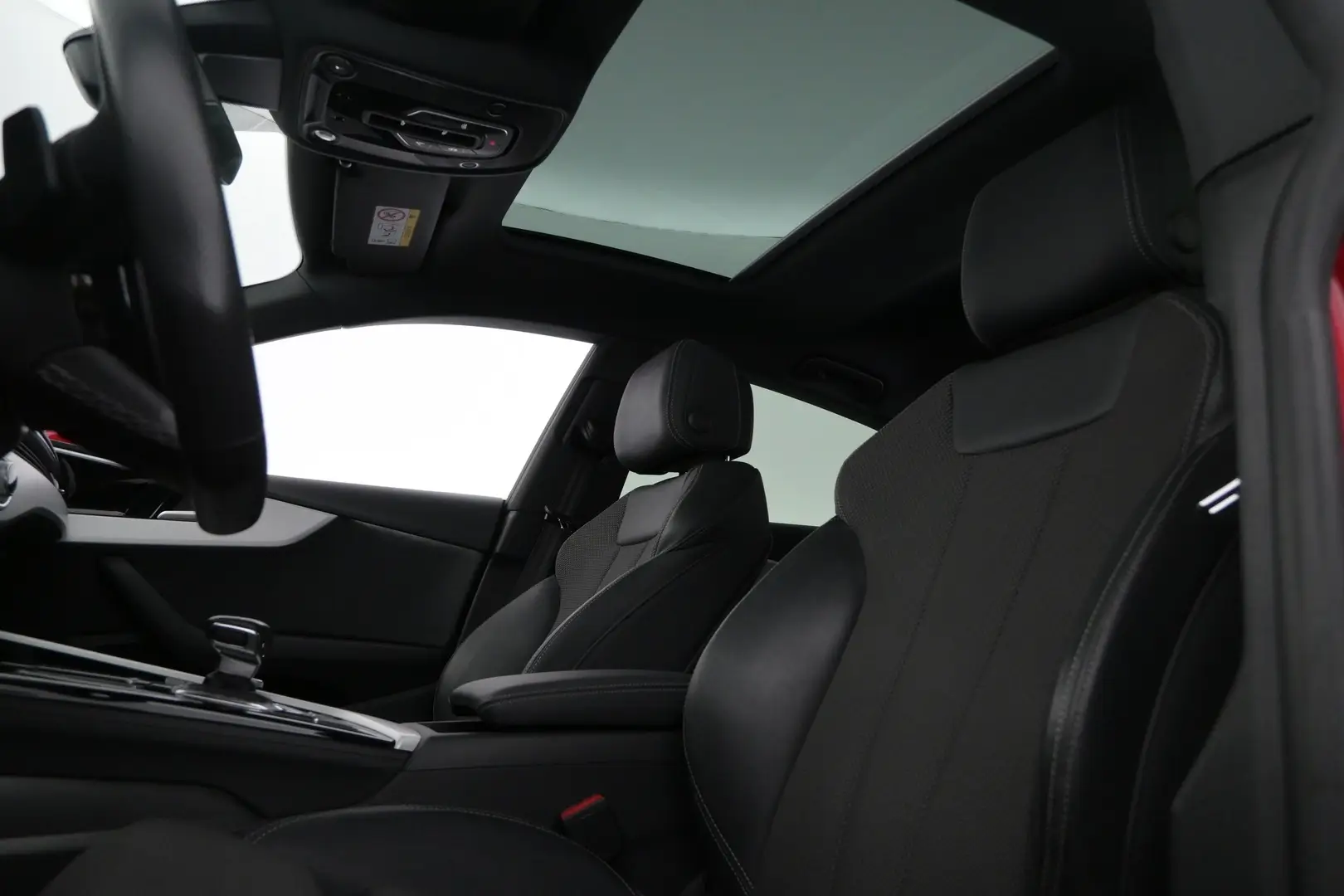 Car Image - 3TiXnLy6w6jK4Dh0HUPRNw