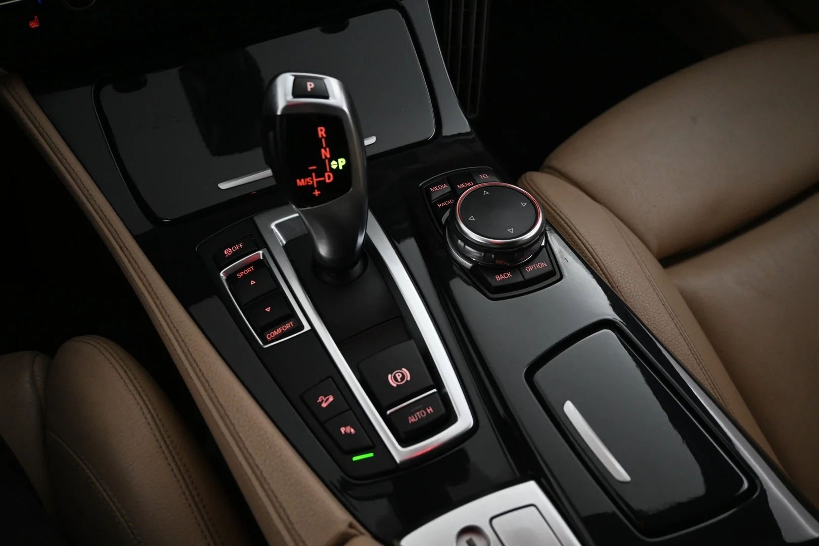 Car Image - uX6tNJSAAzqnijd09TnpU