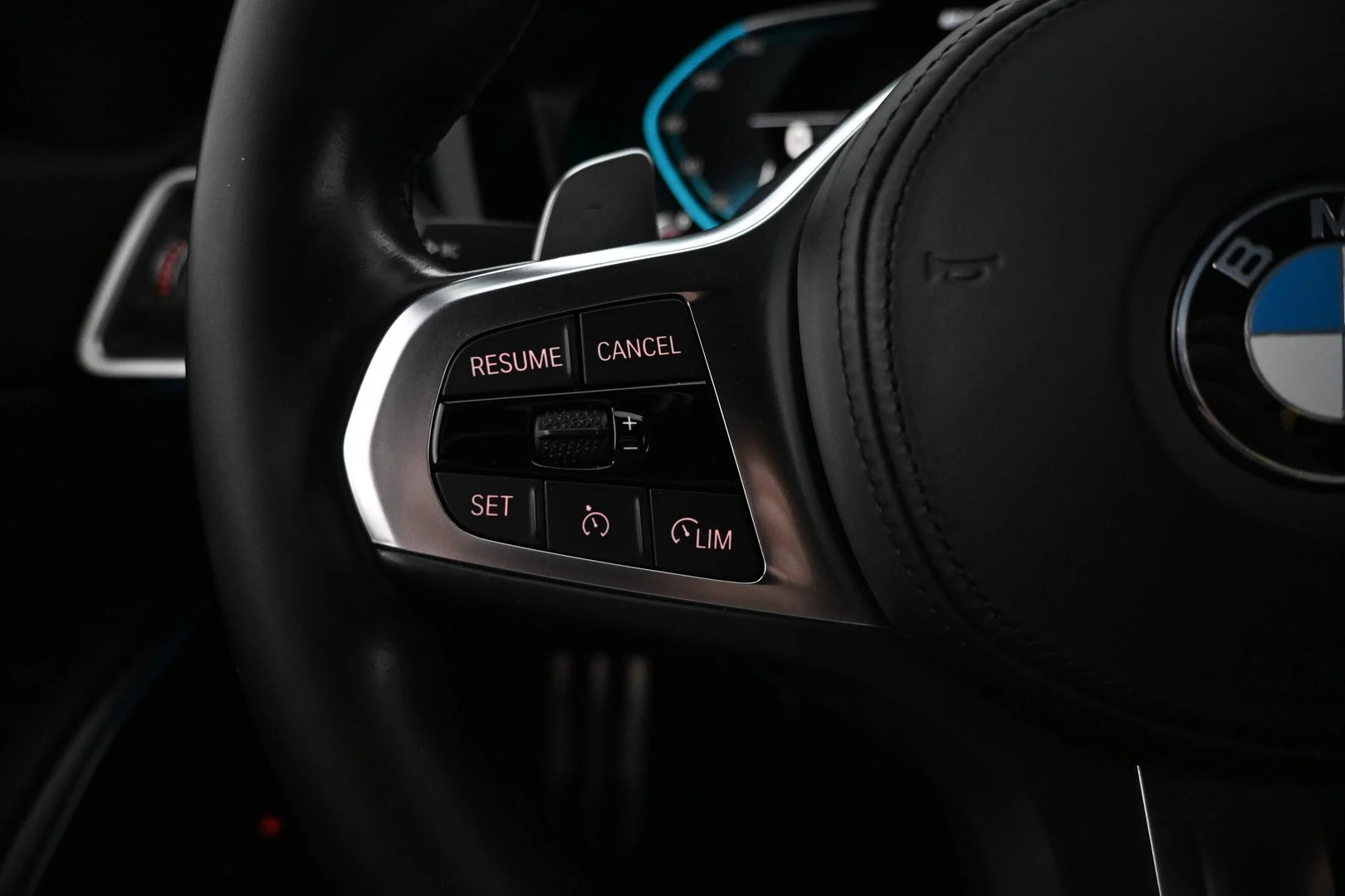 Car Image - 5W8oLVoyStGXa164Ey4j8Y