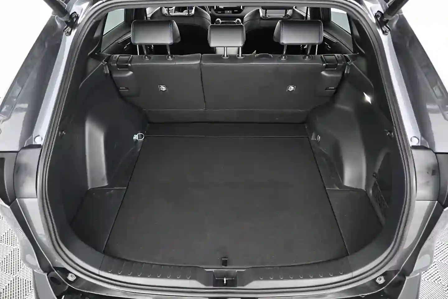 Car Image - 3IXprkeNwGyc0xeHEMUkwA