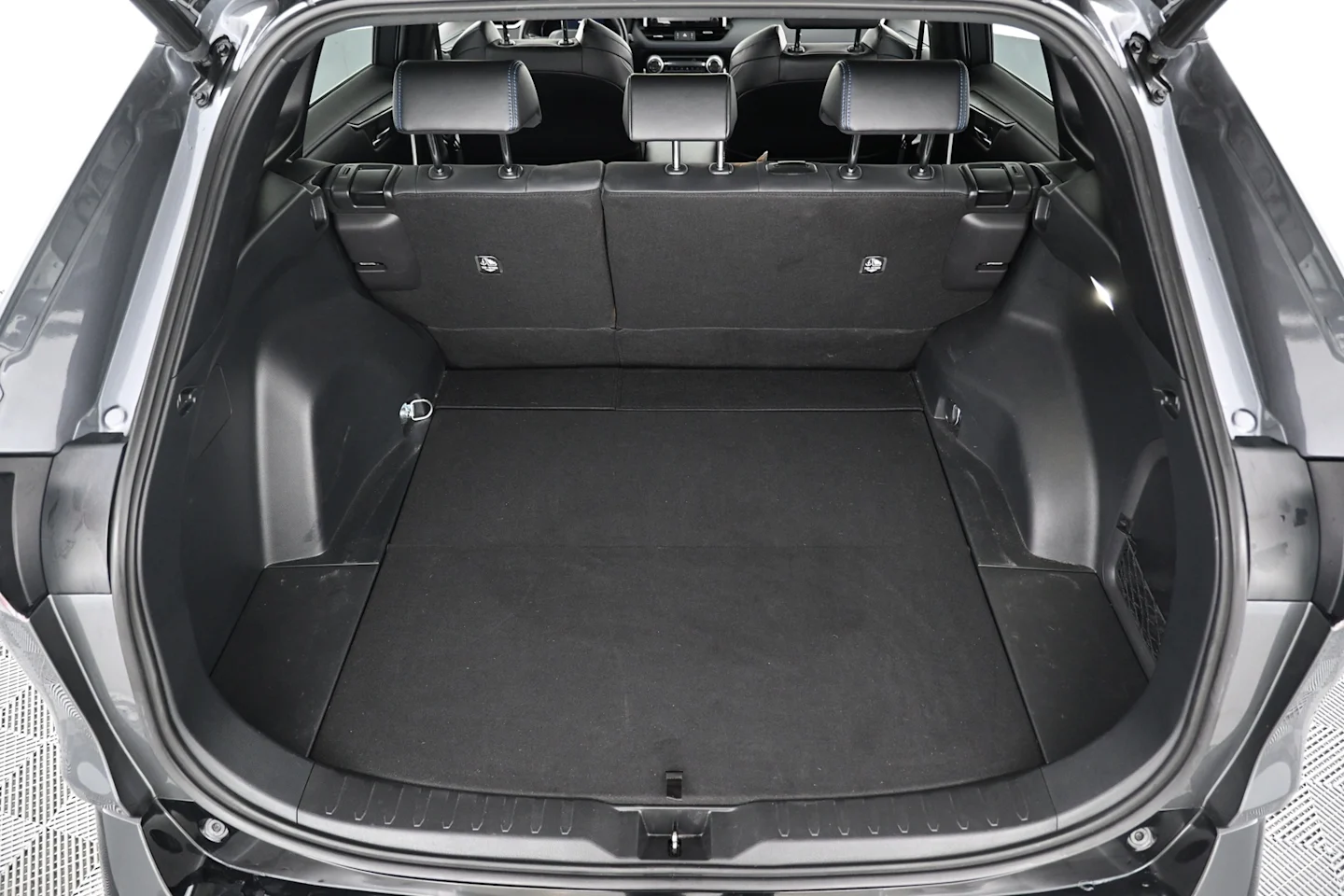 Car Image - 3IXprkeNwGyc0xeHEMUkwA