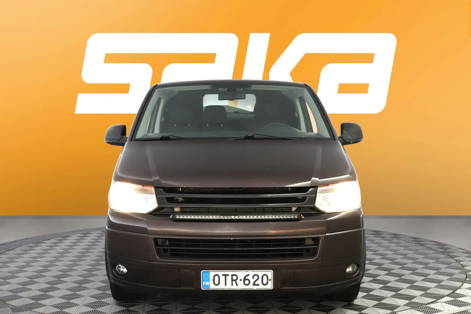 Car Image - 2xtvRw9IgmpbBlDGveDVxz