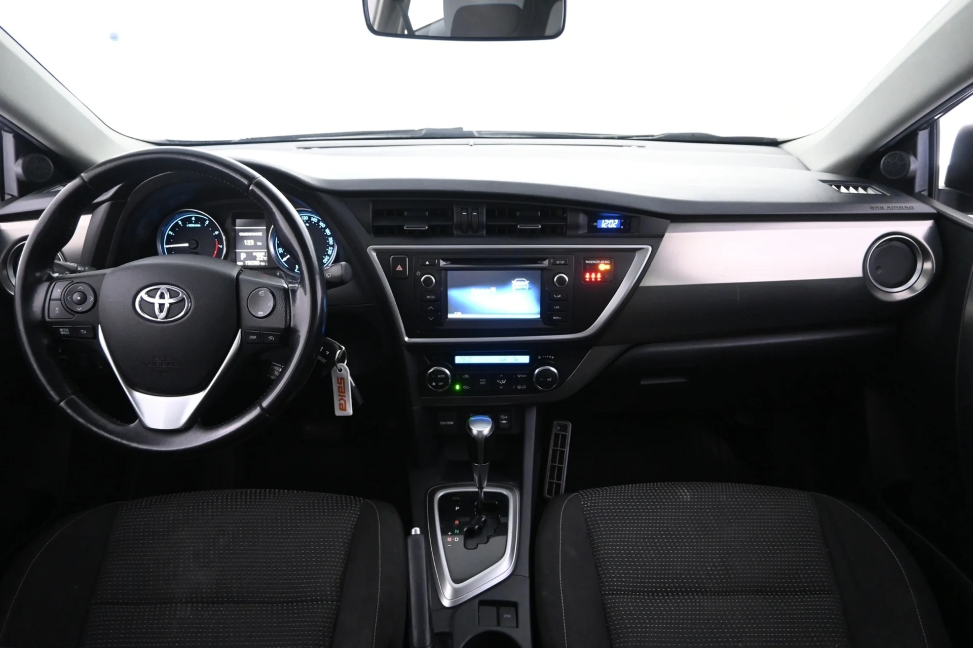 Car Image - Plq1VAdoTmQF0NQ8HYAeH