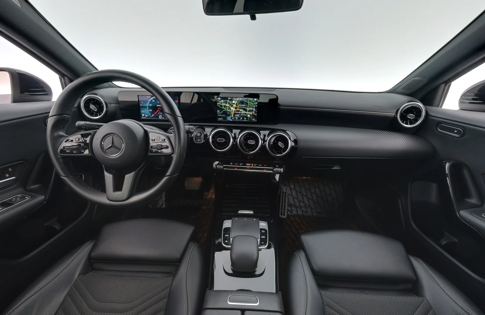 Car Image - 1AJWptYGq77wBgRpF1JJHC