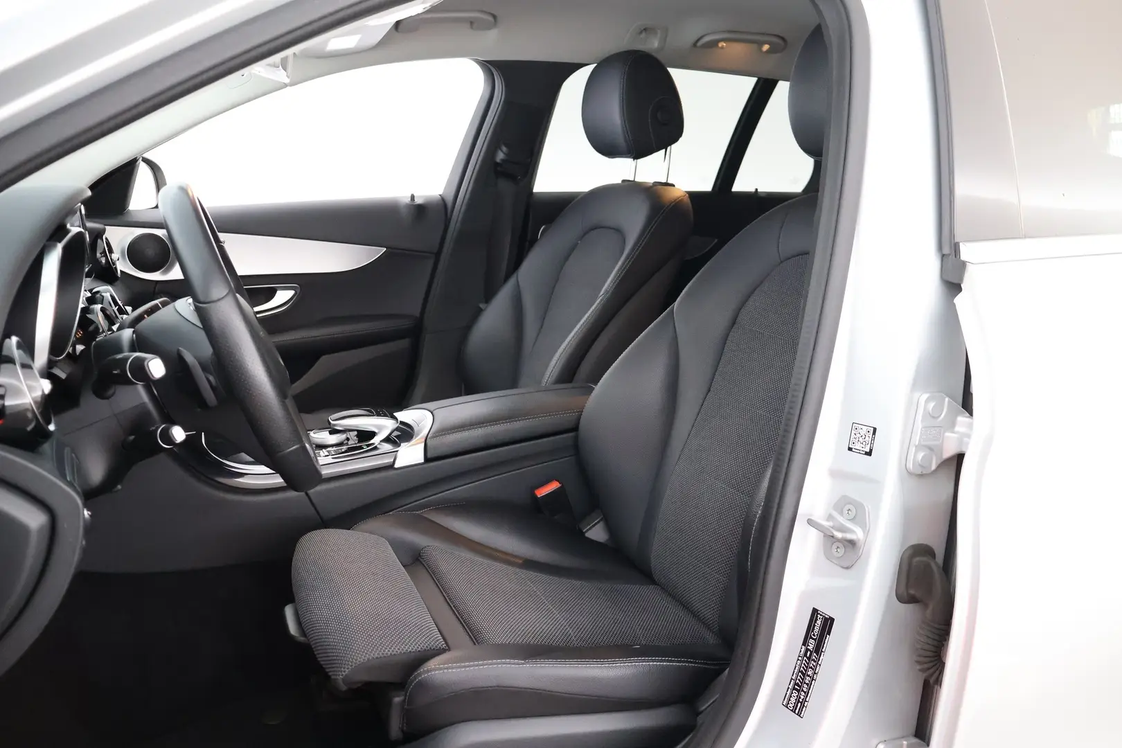 Car Image - 7eYXHj2SJM3WF3jWG1NQeu