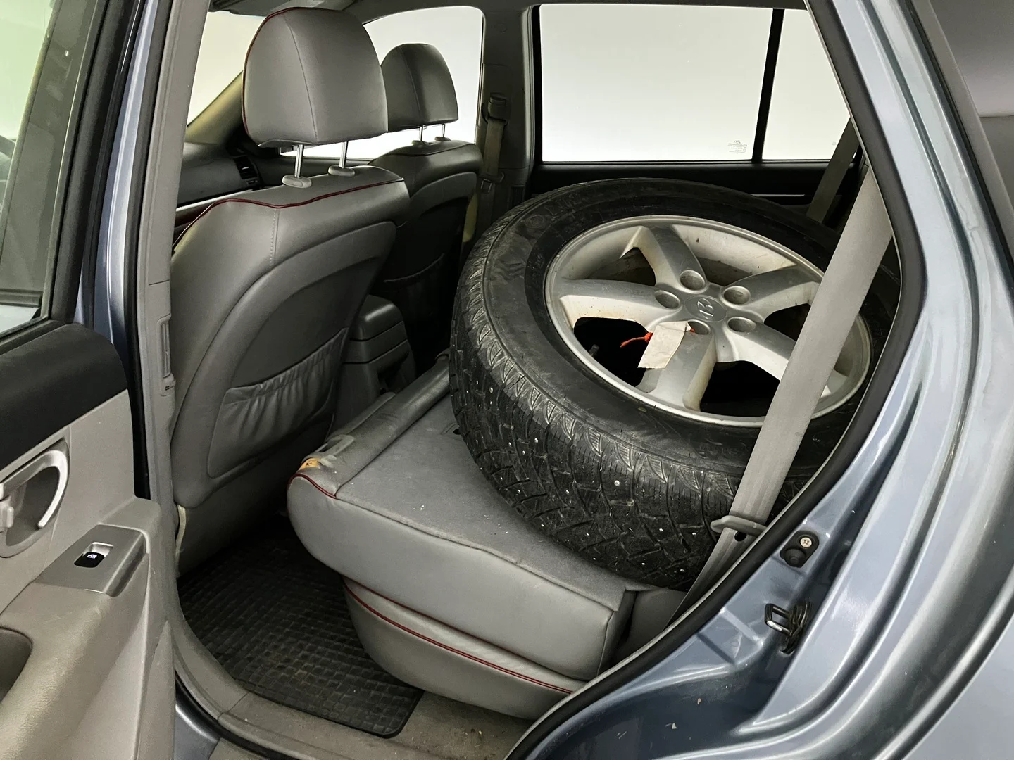 Car Image - 4zXcZF5zDbFL2SNcu7M1vG