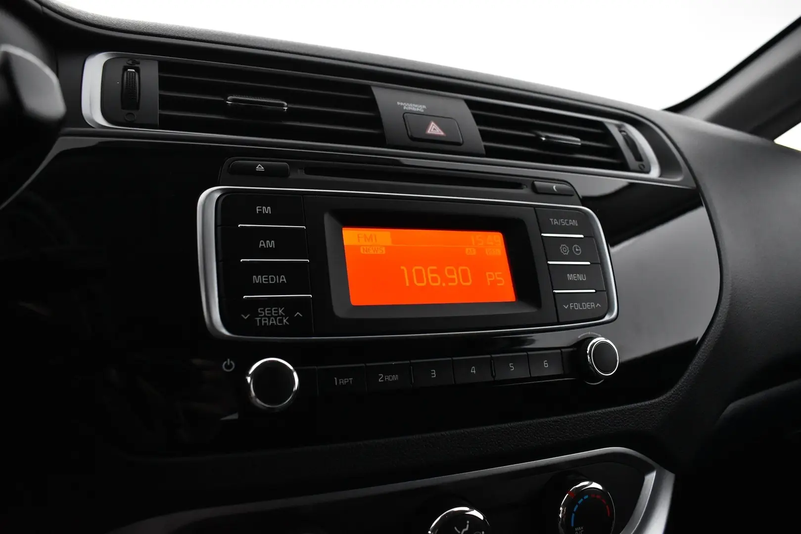 Car Image - 78JatsMseItOvG9alb7sMw