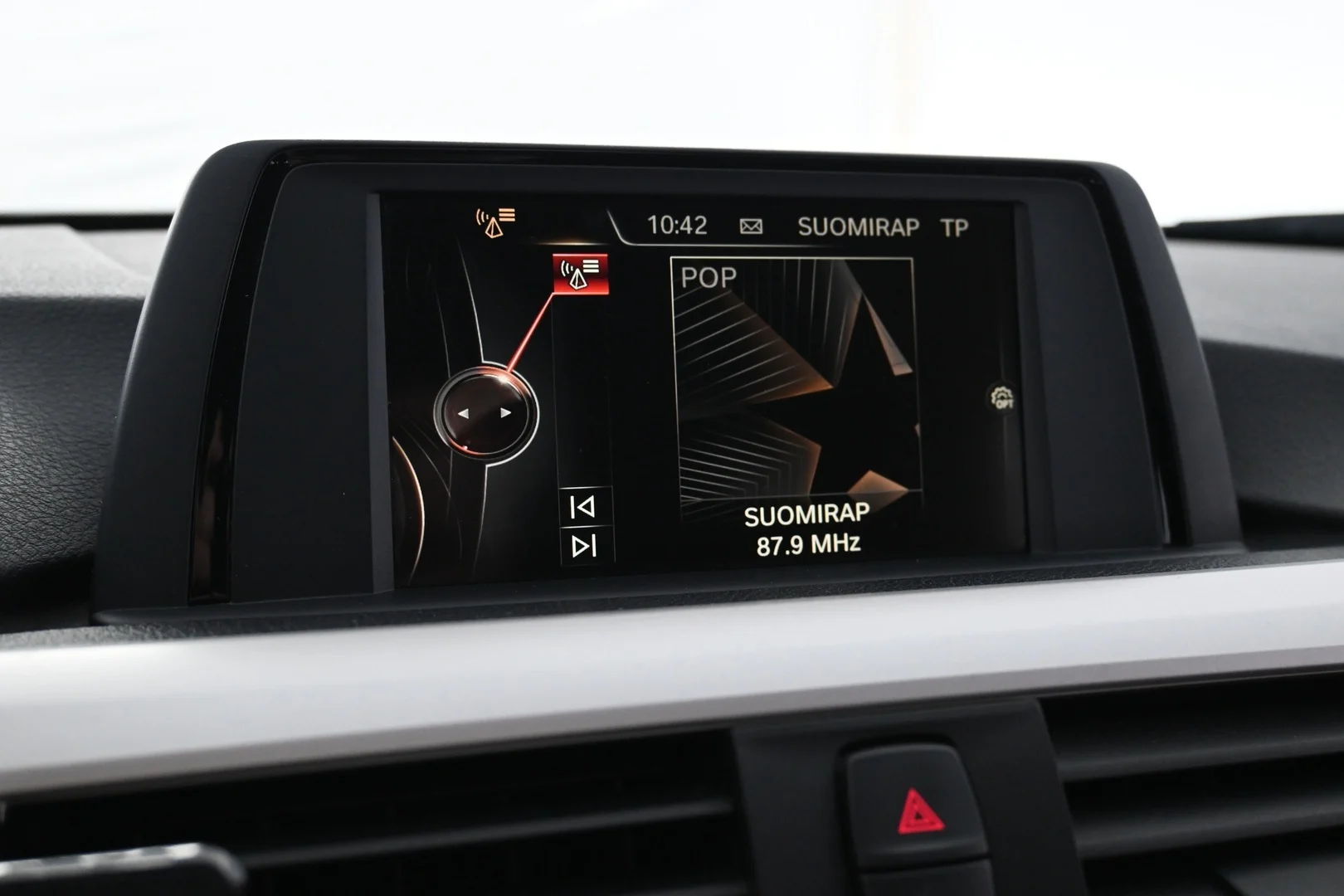 Car Image - 6A6Ha89uHVtjRqRDhjxOmf