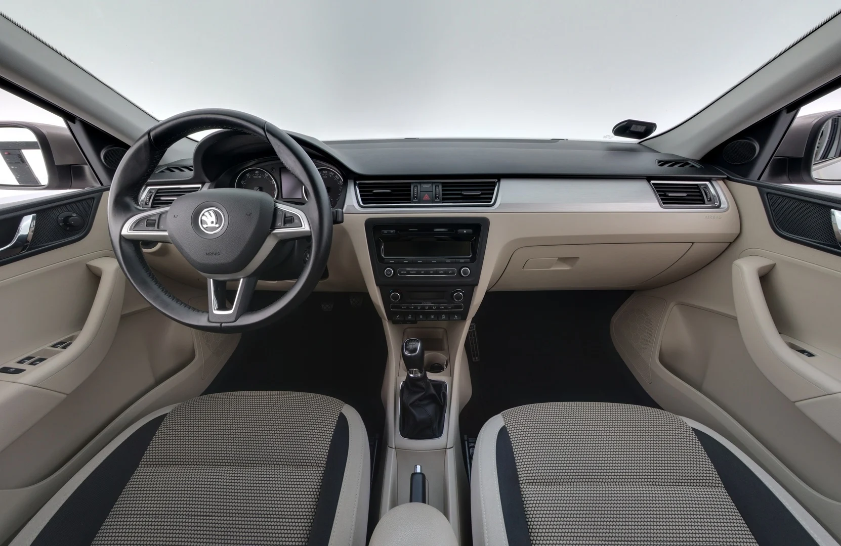 Car Image - 7wzPjxD1rBHffsOvqSRRoS