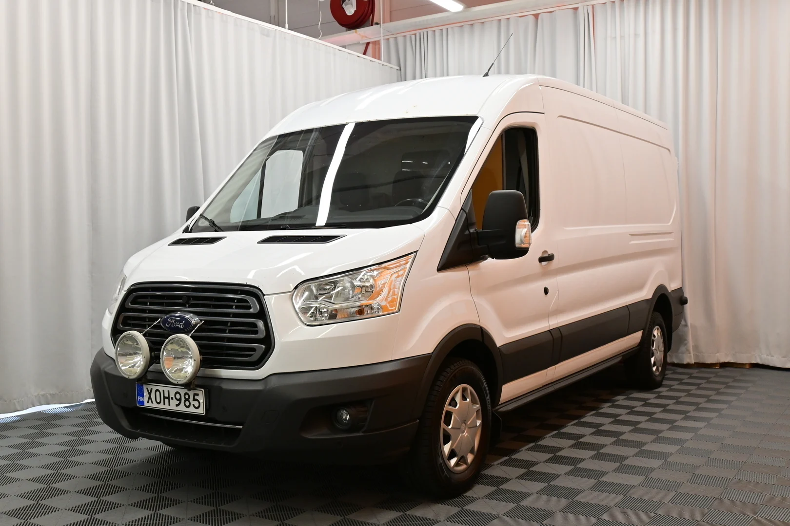 Car Image - 7ix5fn1fAbQuVOxMwZhYxb