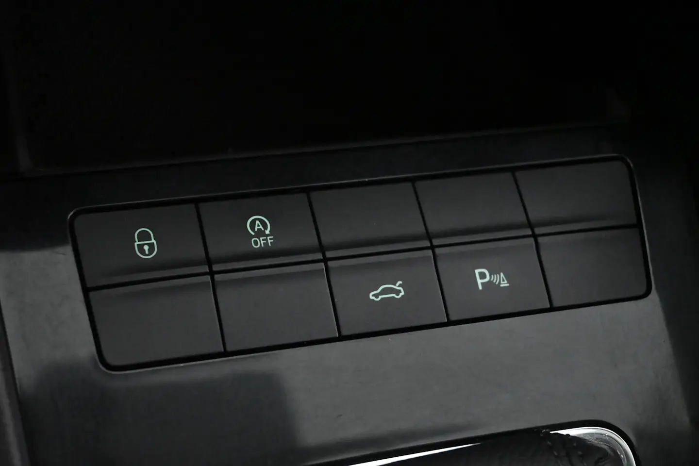 Car Image - 2SaPg6IZUVKnWmLFuAOvNn